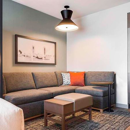 Hyatt Place Sacramento International Airport Værelse billede